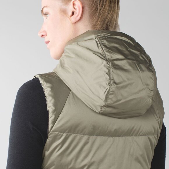 Lululemon The Fluffiest Vest - soft earth - size 4 - Picture 6 of 14